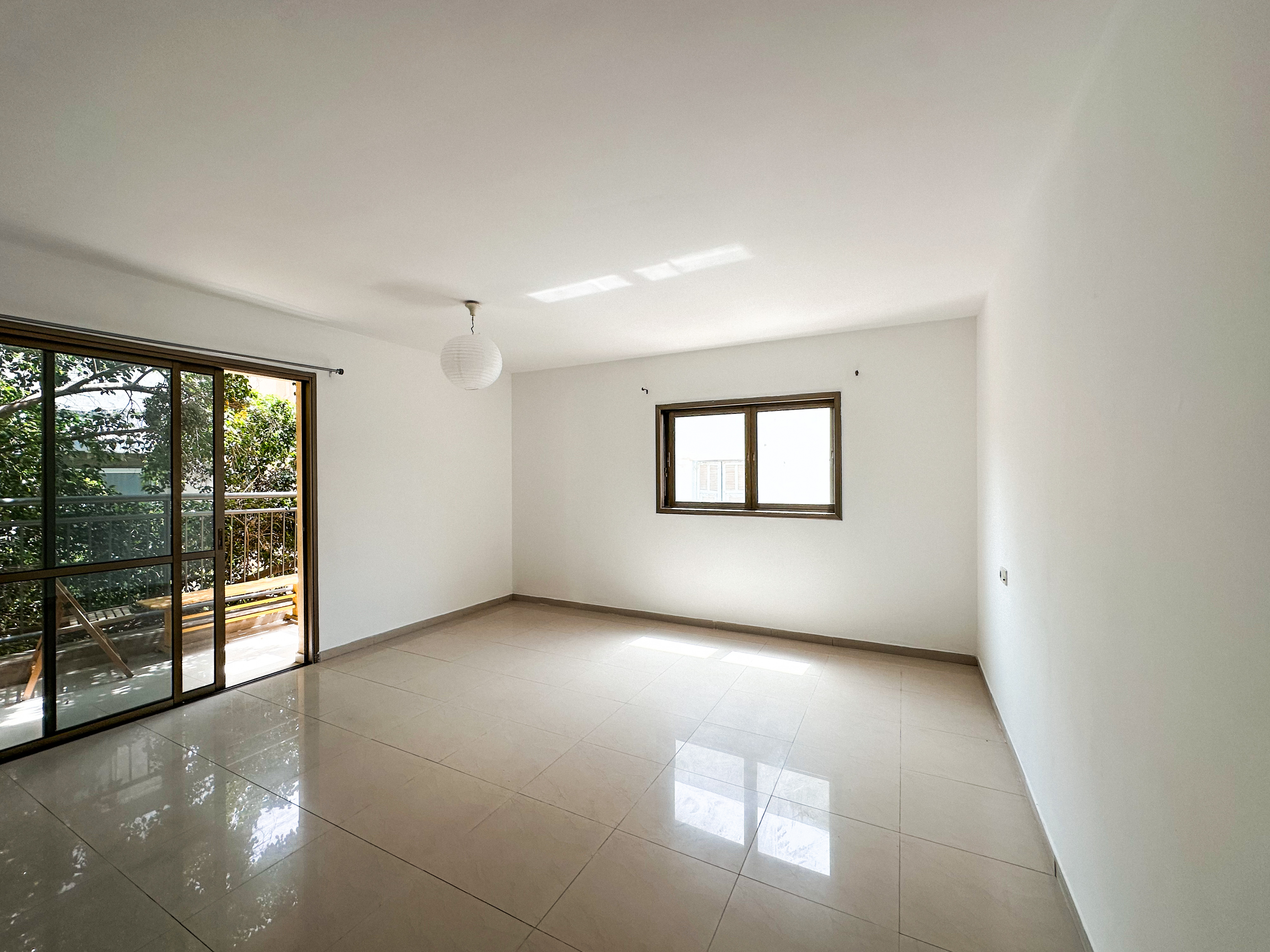 Cozy 2.5-Room Apartment at Ben Atar 9