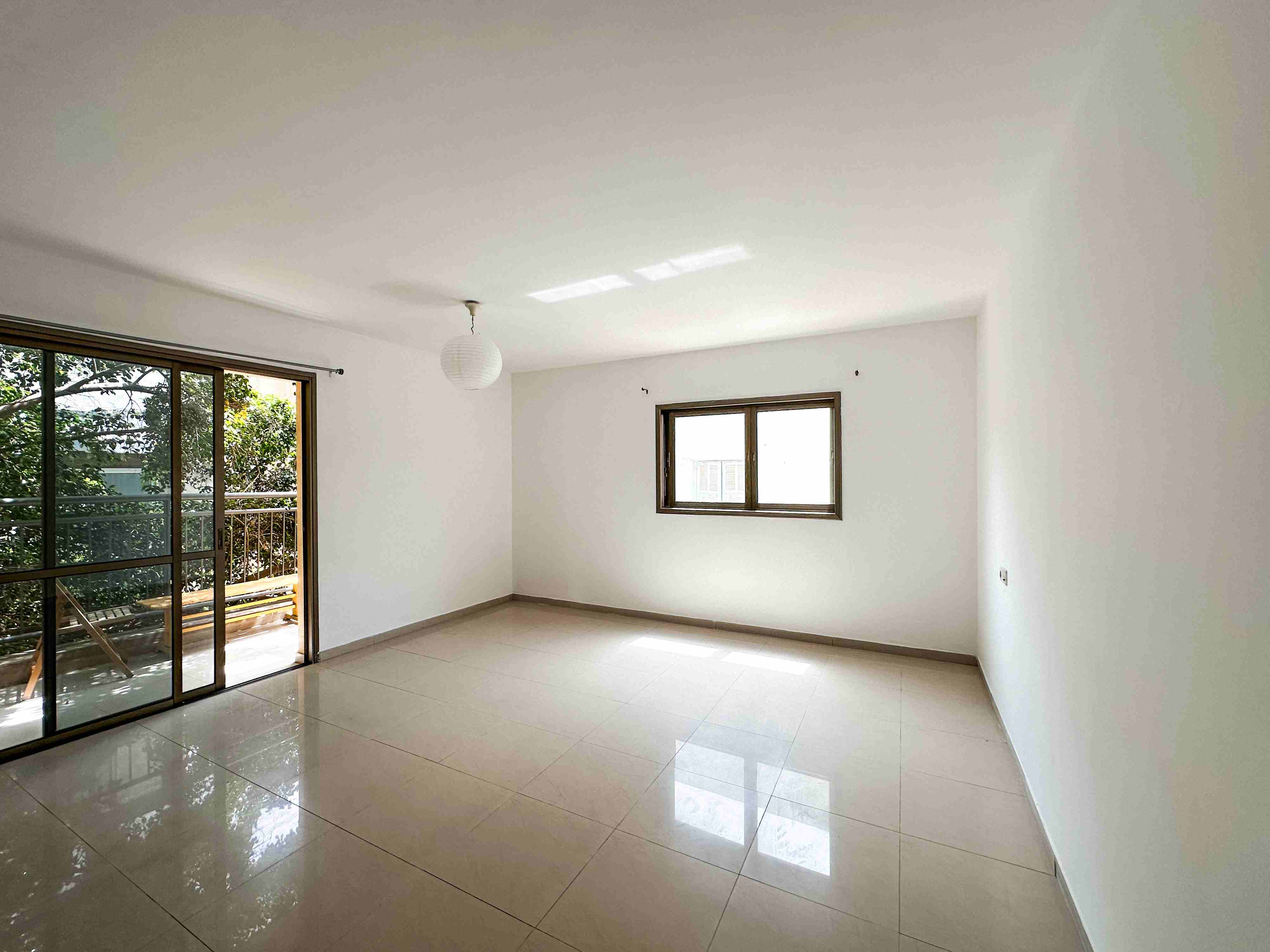 Cozy 2.5-Room Apartment at Ben Atar 9